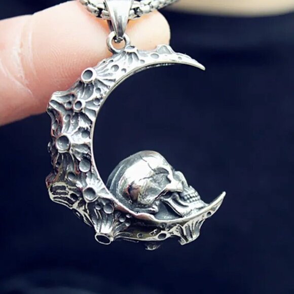 Large Crescent Moon and Skulls Gothic Necklace / Pendant (#1341) - Picture 1 of 11
